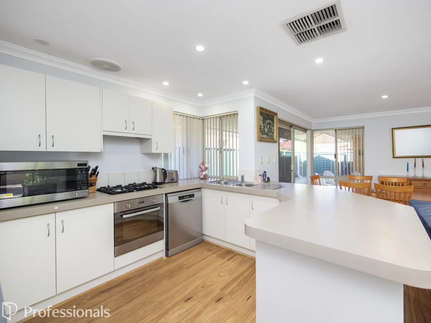 Additional image 2 of 8/15 Spring Avenue, Midland WA 6056