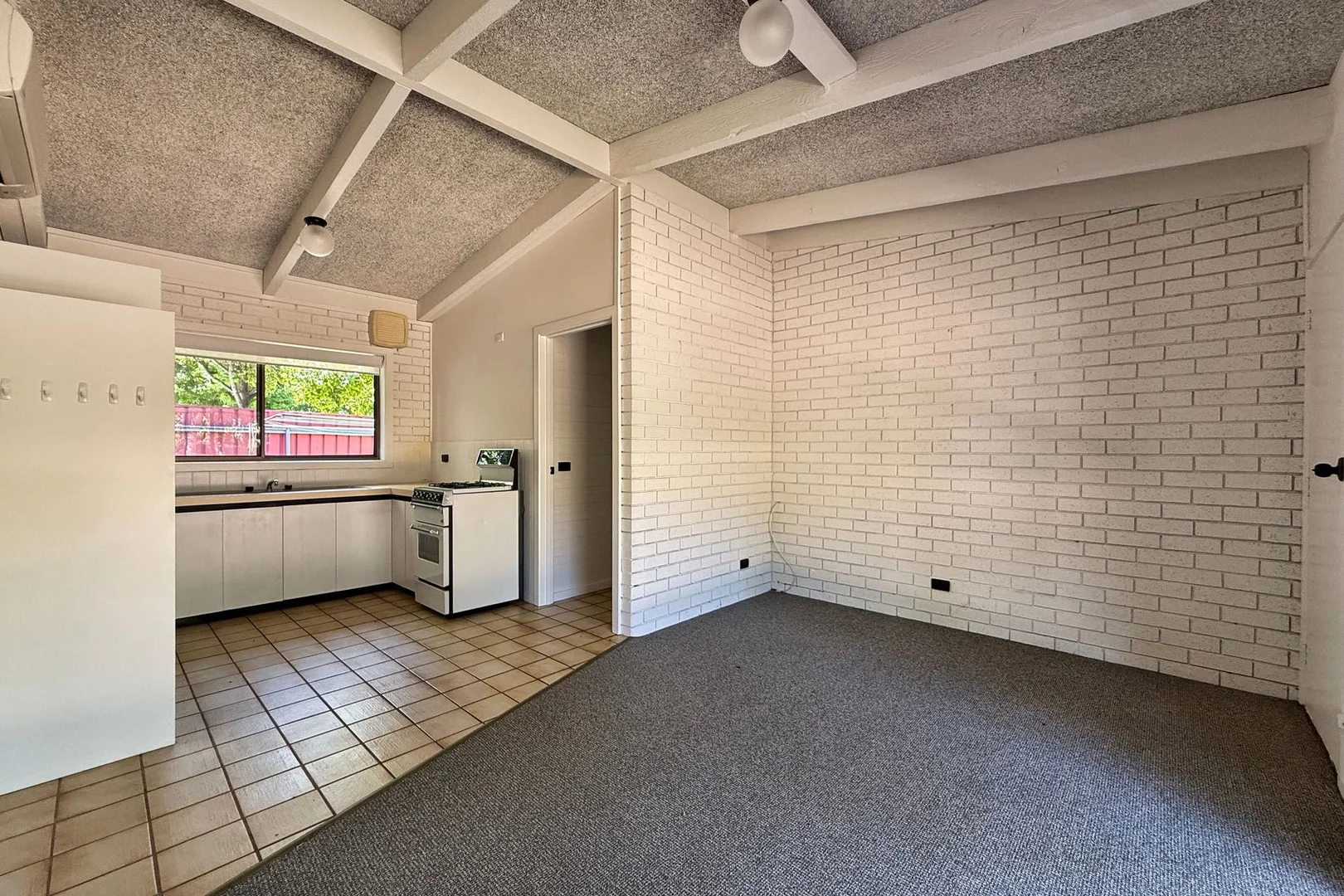 Additional image 3 of 8/7055 Great Alpine Road, Porepunkah VIC 3740