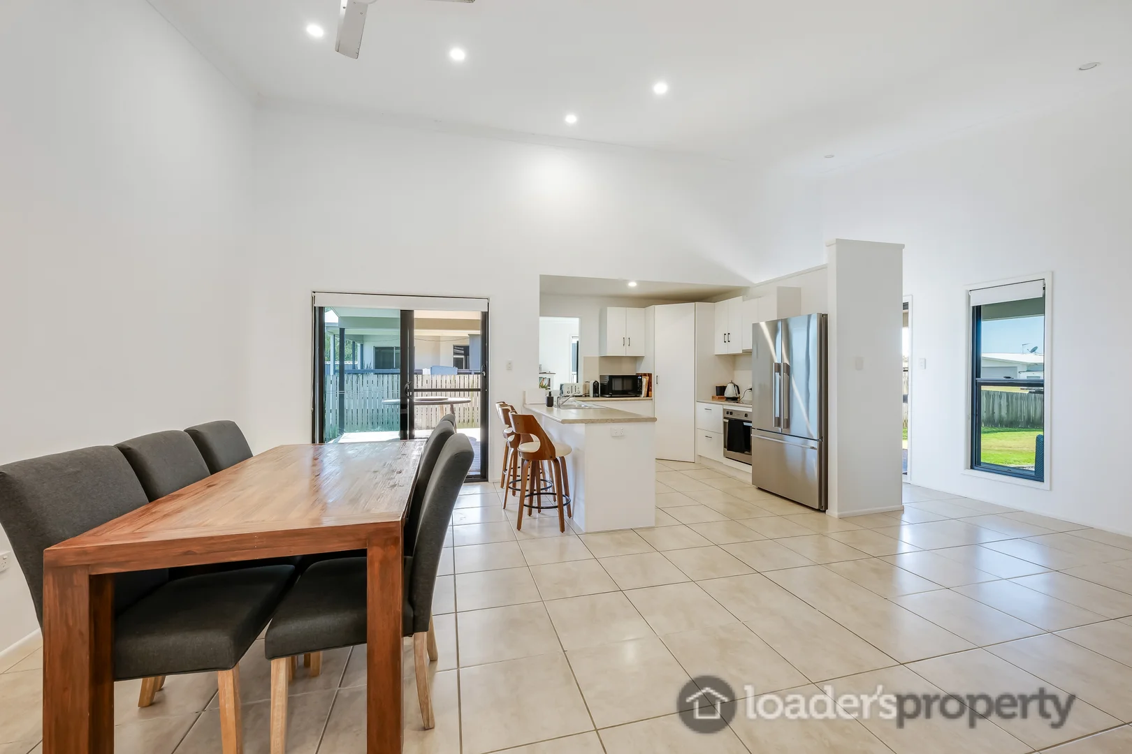 Additional image 10 of 3 Avalon Street, Burnett Heads QLD 4670