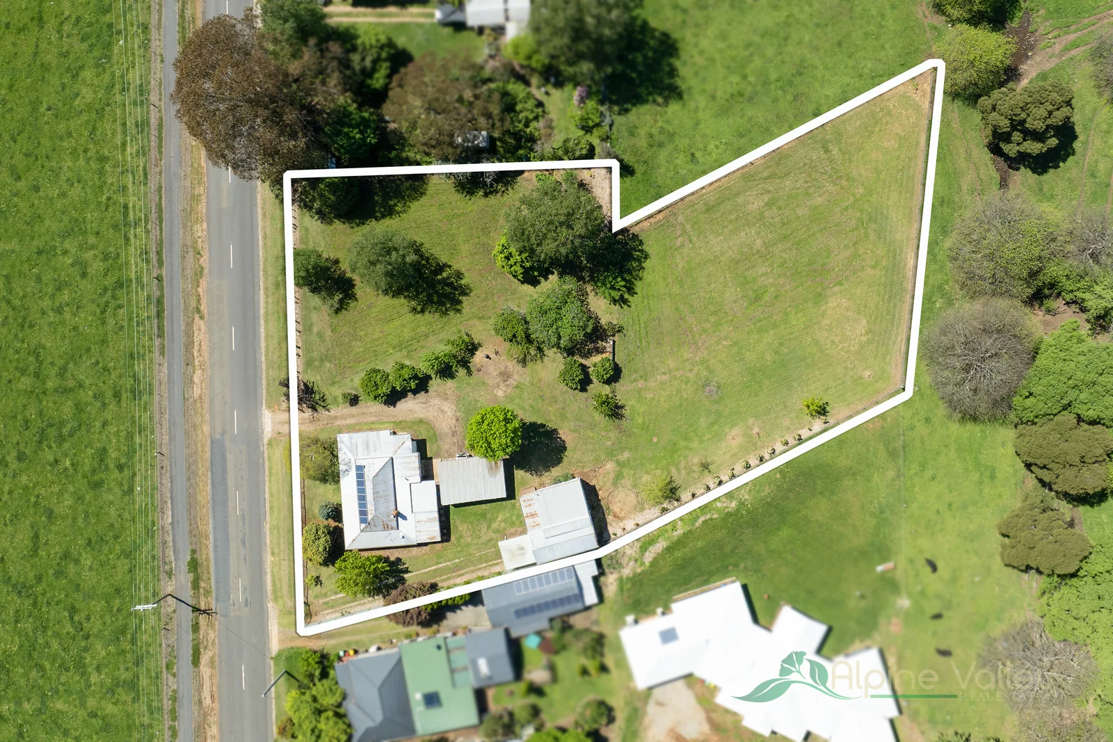 Additional image 23 of 18-20 Ryders Lane, Tawonga VIC 3697