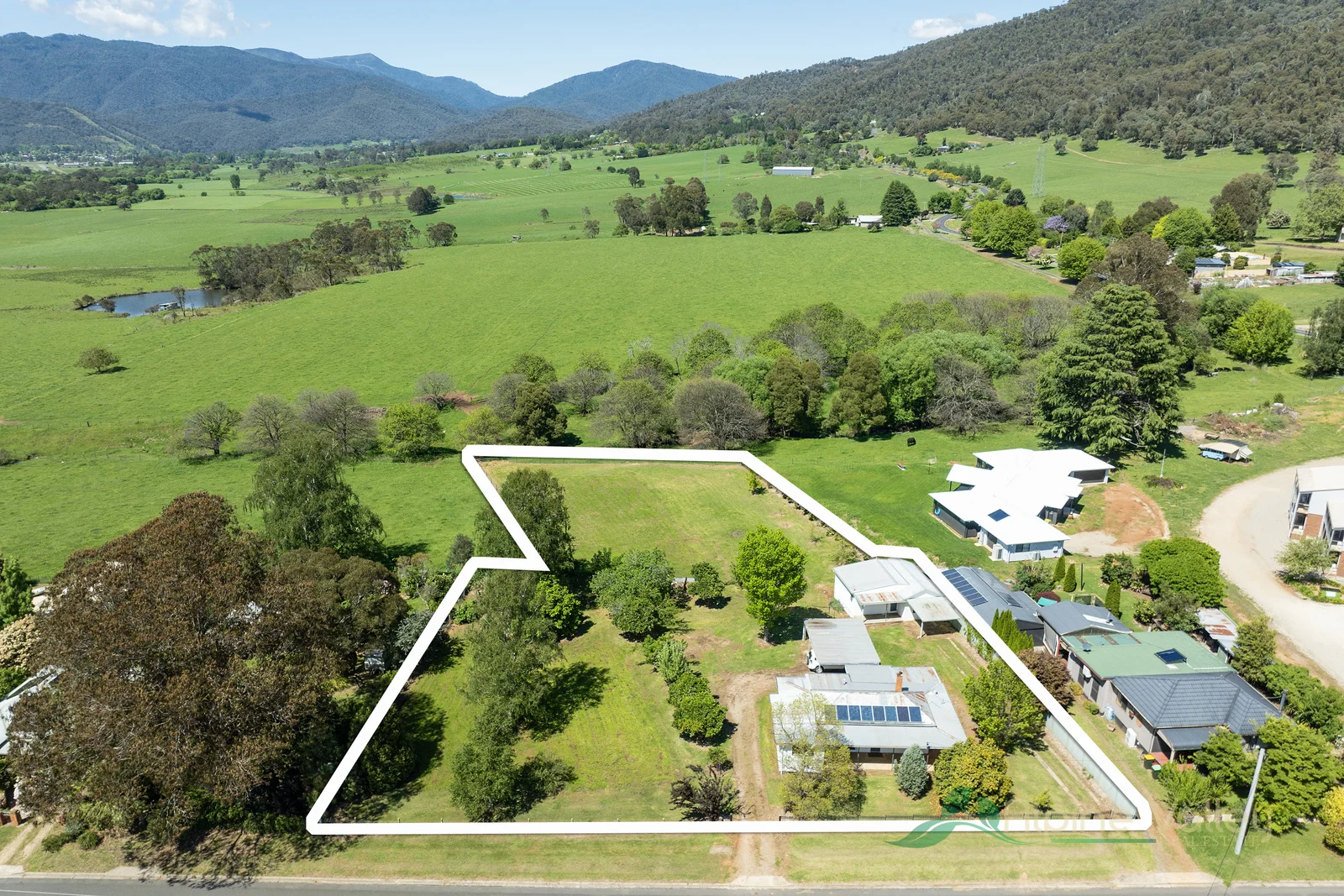 Additional image 24 of 18-20 Ryders Lane, Tawonga VIC 3697