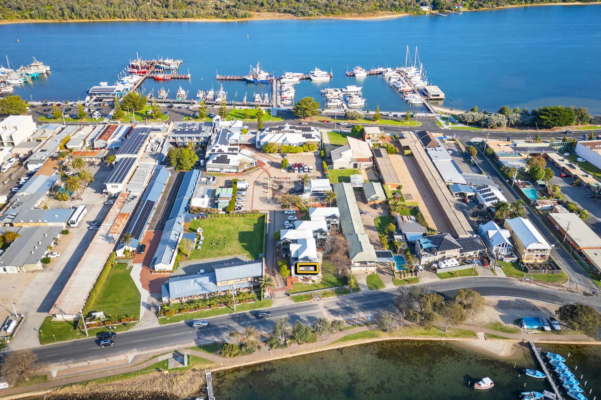 Additional image 4 of 2/142 Marine Parade, Lakes Entrance VIC 3909