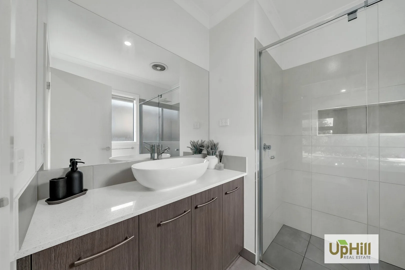 Additional image 13 of 73 Evica Road, Clyde North VIC 3978