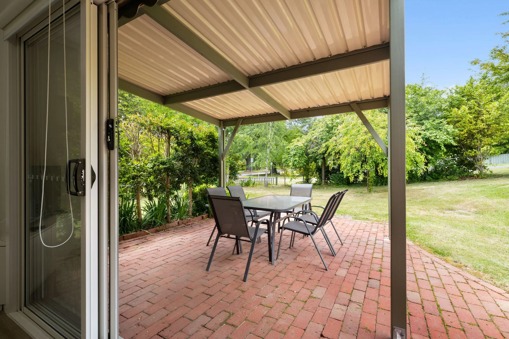 Additional image 12 of 98 Delany Avenue, Bright VIC 3741