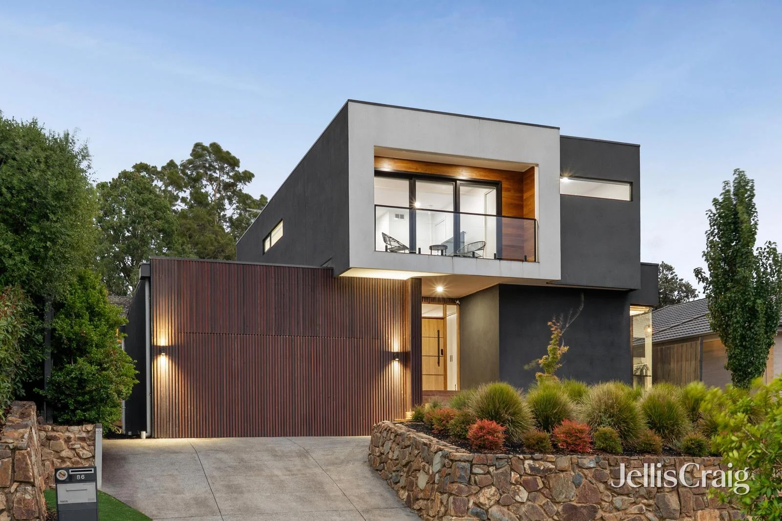 86 Locksley Road, Chirnside Park VIC 3116
