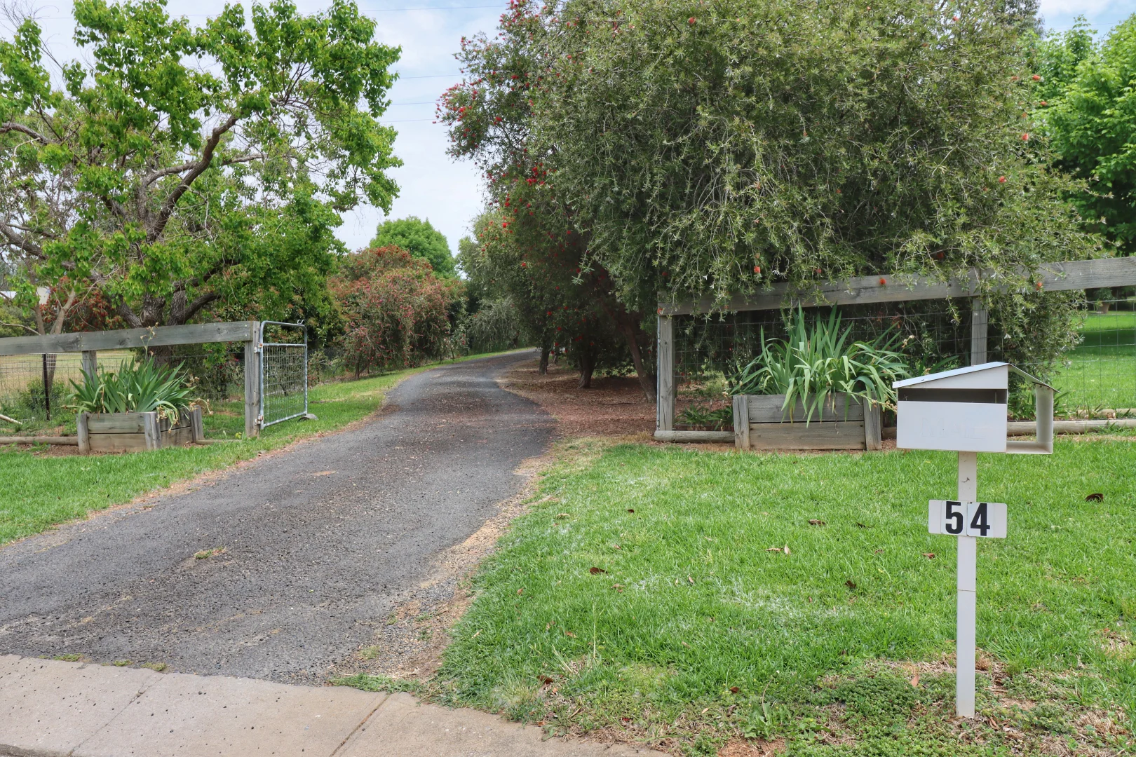 Additional image 2 of 54 Dawson Drive, Cowra NSW 2794
