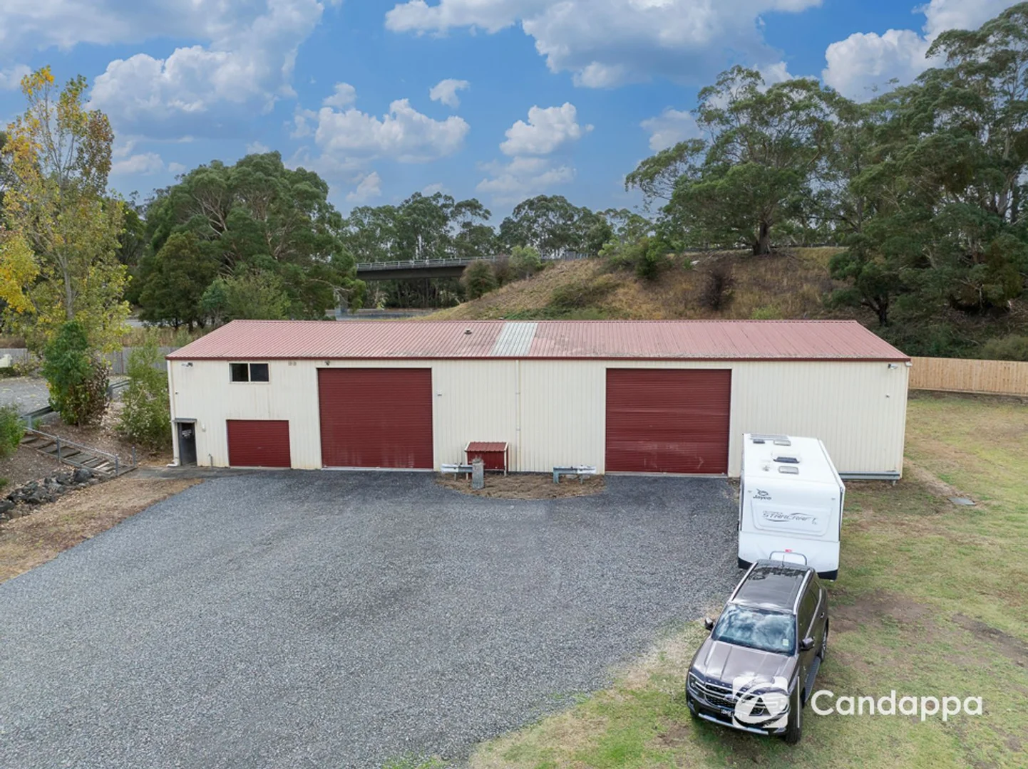 Additional image 4 of 17 ROBIN HOOD WAY, Drouin VIC 3818