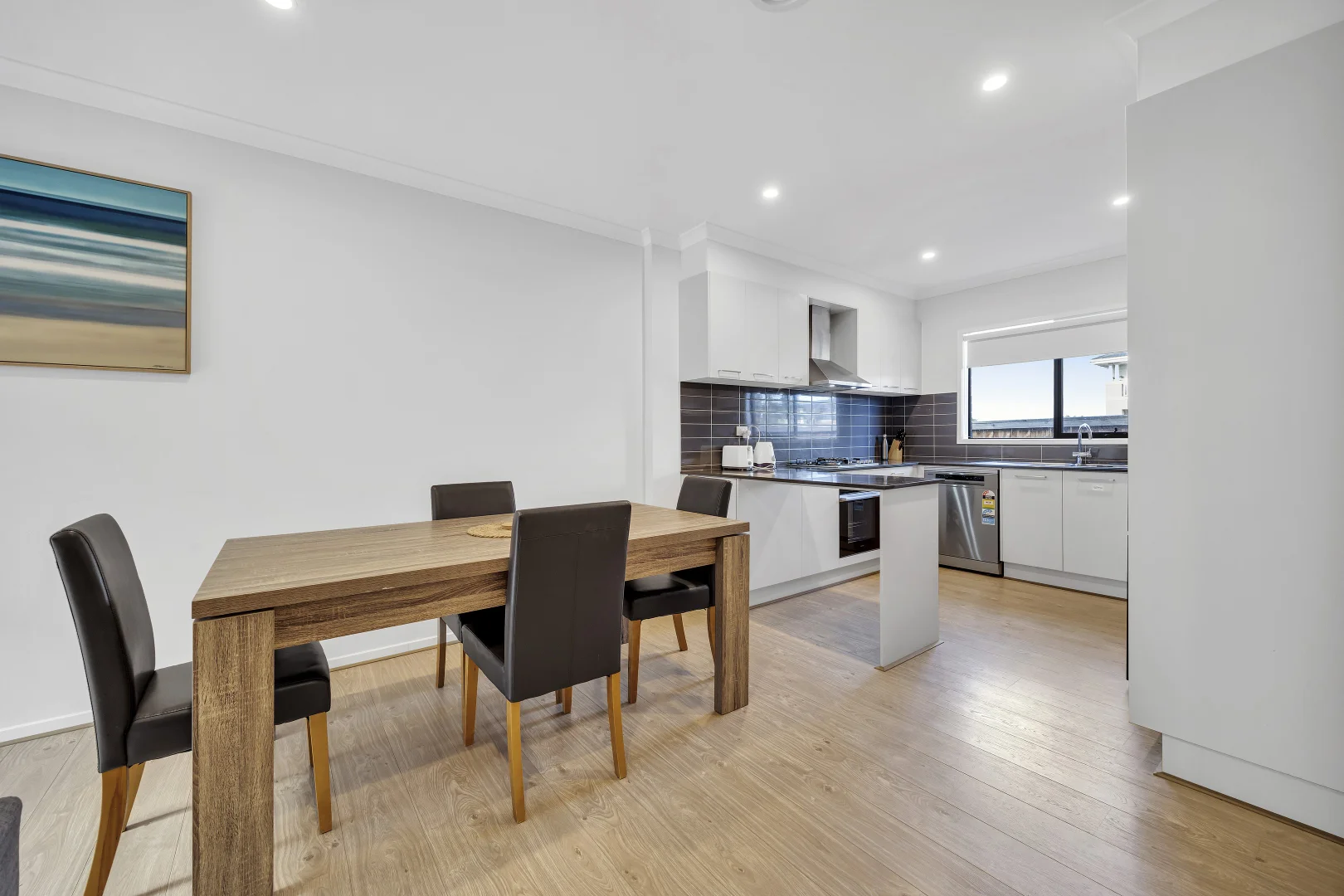 Additional image 12 of 207 Maracana Avenue, Manor Lakes VIC 3024