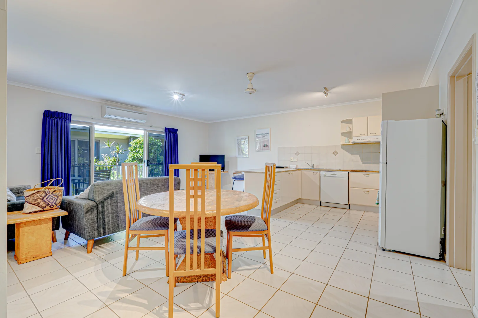 Additional image 6 of Unit 4/58-62 Holland St, Wongaling Beach QLD 4852