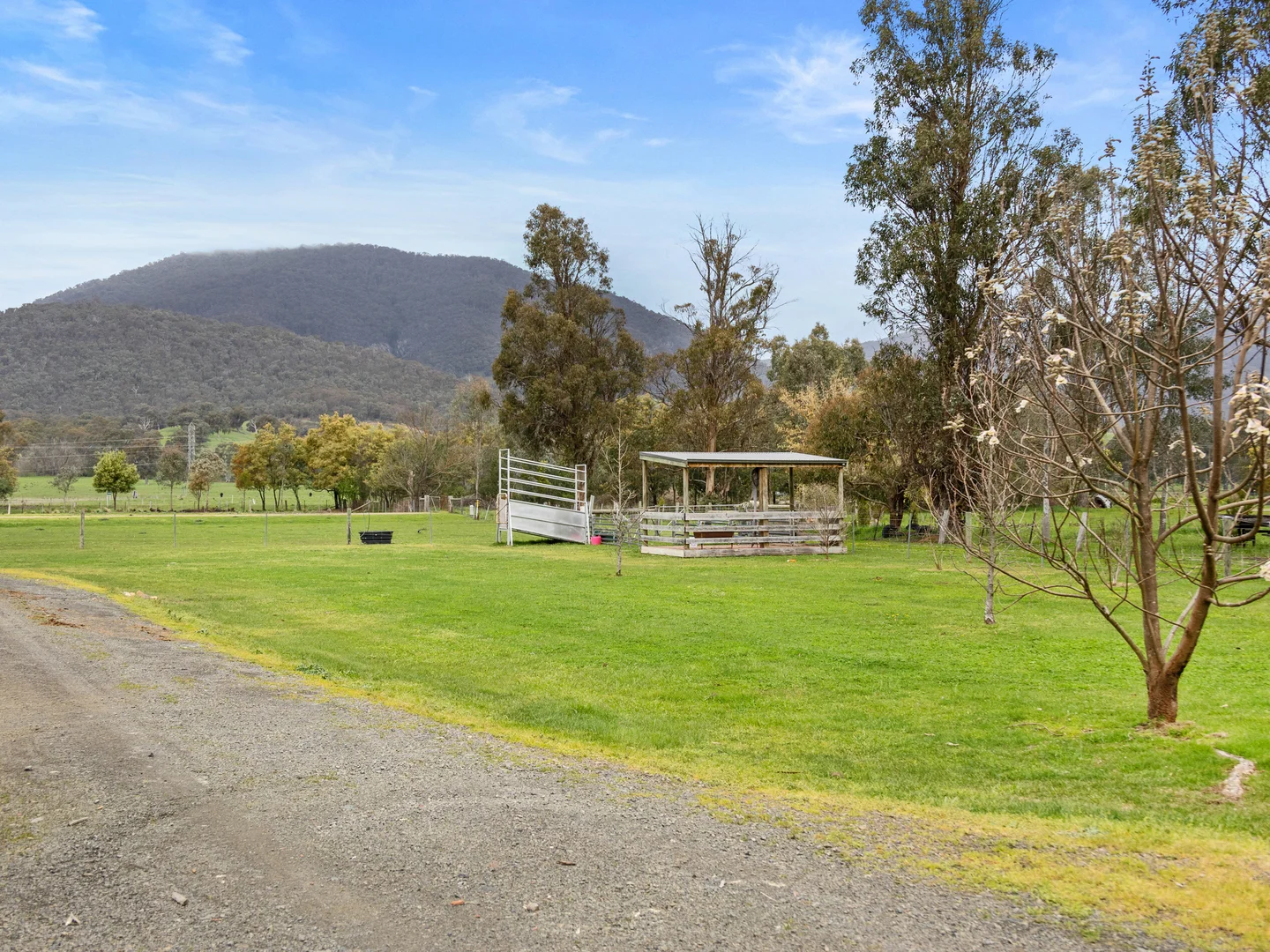 Additional image 40 of 290 Goulburn Valley Highway, Eildon VIC 3713