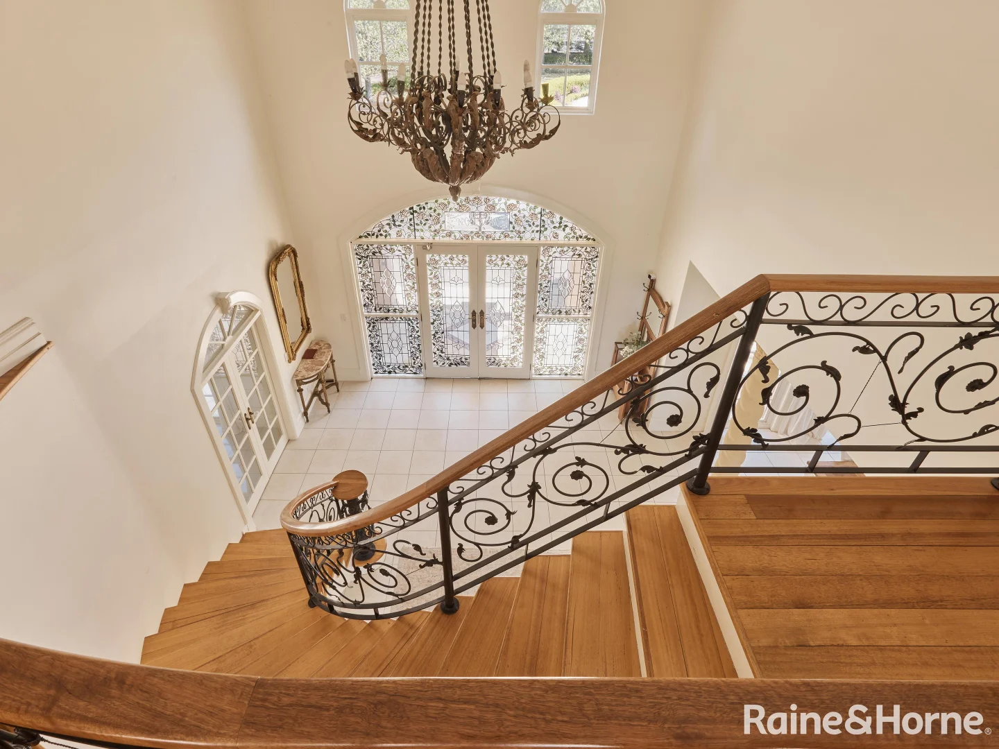 Additional image 8 of F279A Princes Highway 'Chateau Morrow', Burrill Lake NSW 2539