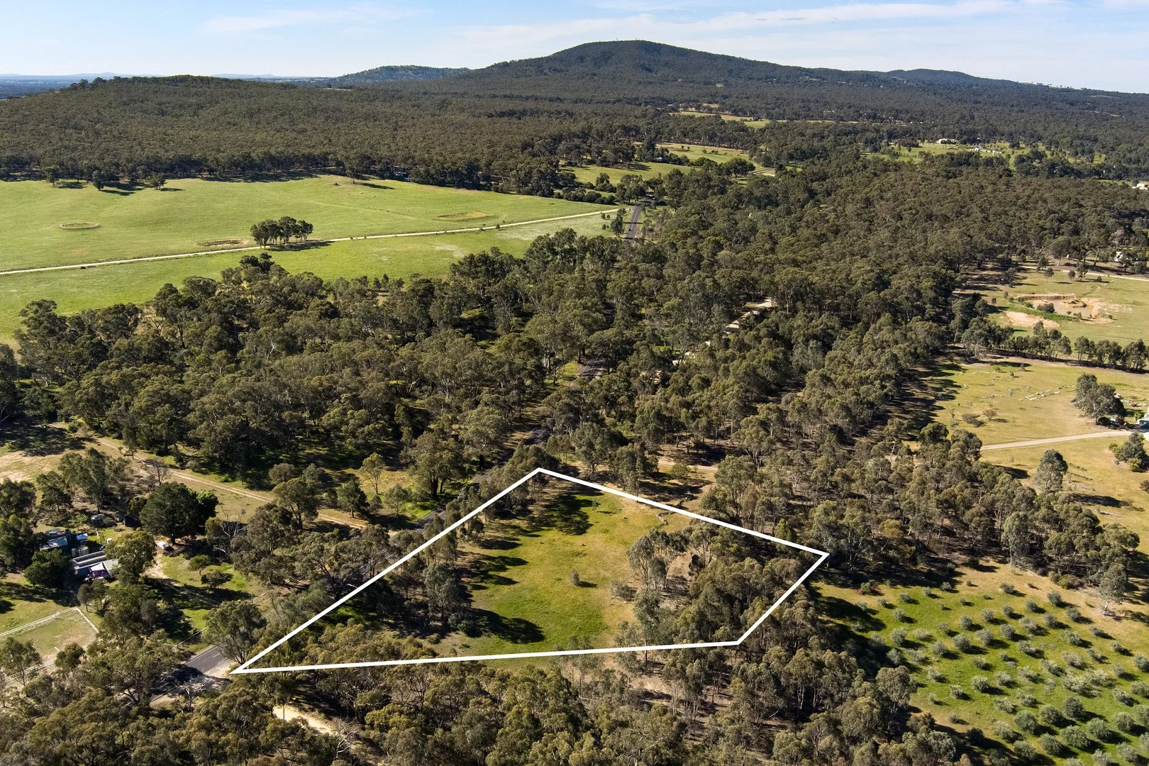 686 Maldon-Newstead Road, Welshmans Reef VIC 3462