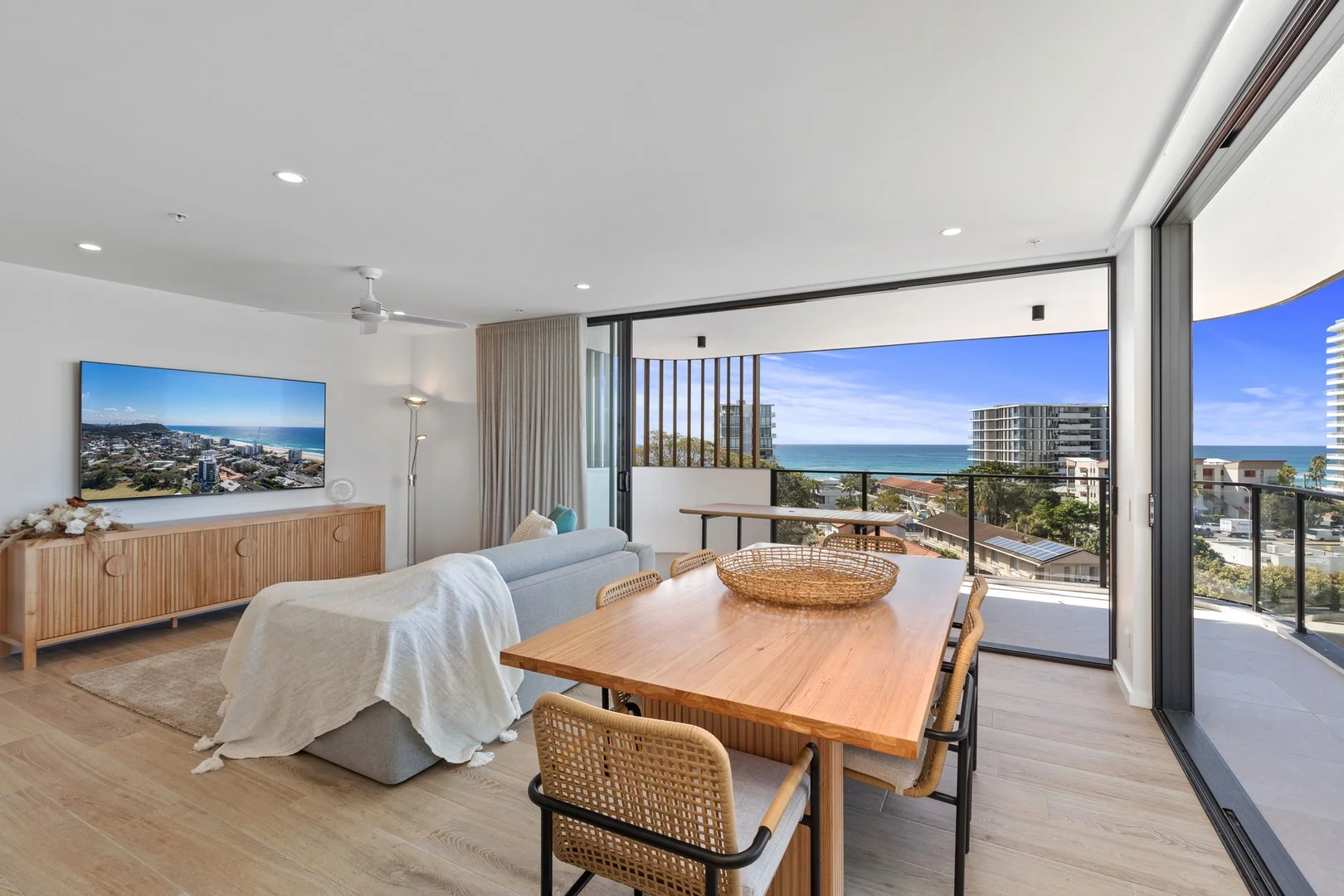 704/2 Mawarra Street, Palm Beach QLD 4221