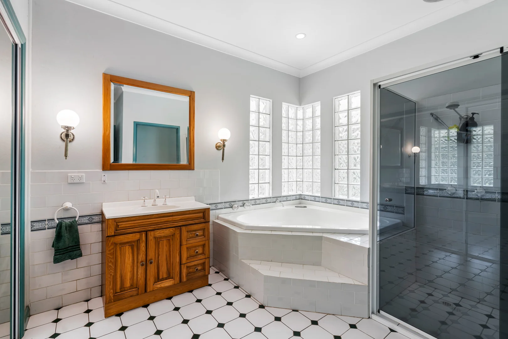 Additional image 12 of 18 Walmsley Rd, Lower Macdonald NSW 2775