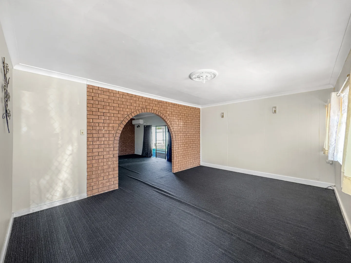 Additional image 4 of 10 Kinred Street, Tumut NSW 2720