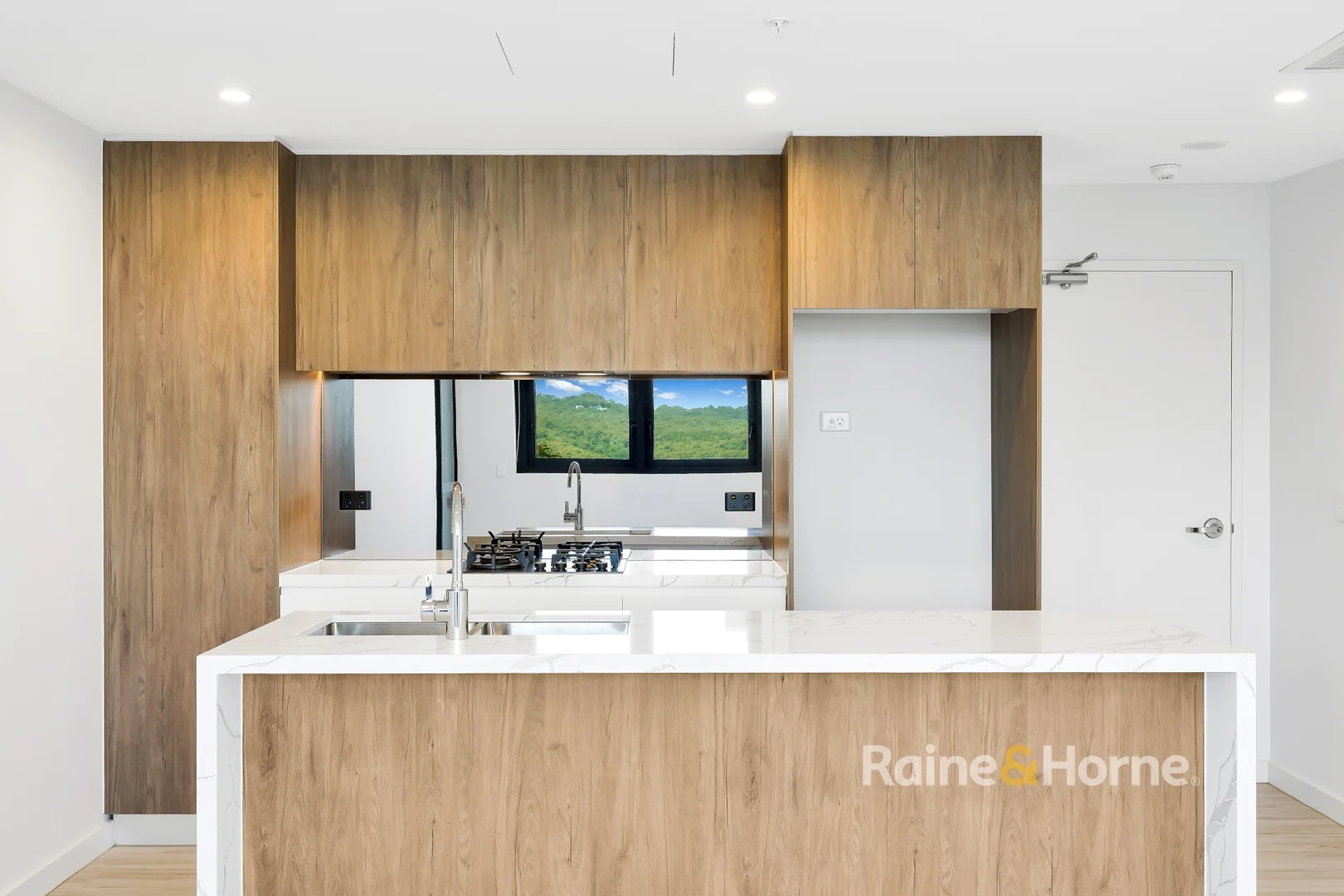 Additional image 3 of W-2501/108 Donnison Street, Gosford NSW 2250