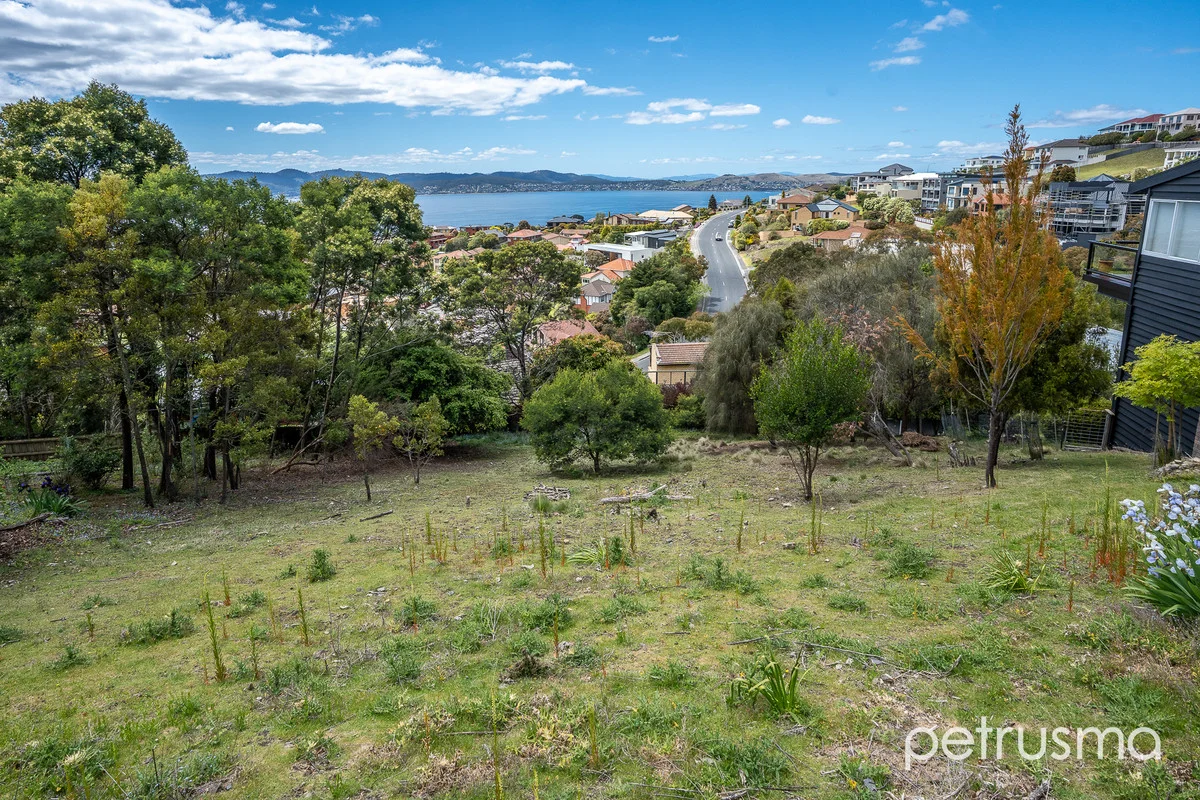 Additional image 11 of 18 Ascot Avenue, Sandy Bay TAS 7005
