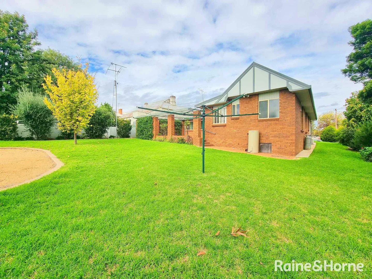 Additional image 16 of 6 Middle Street, Grenfell NSW 2810