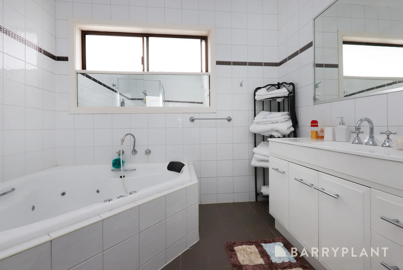 Additional image 7 of 42 Tarana Crescent, Kings Park VIC 3021