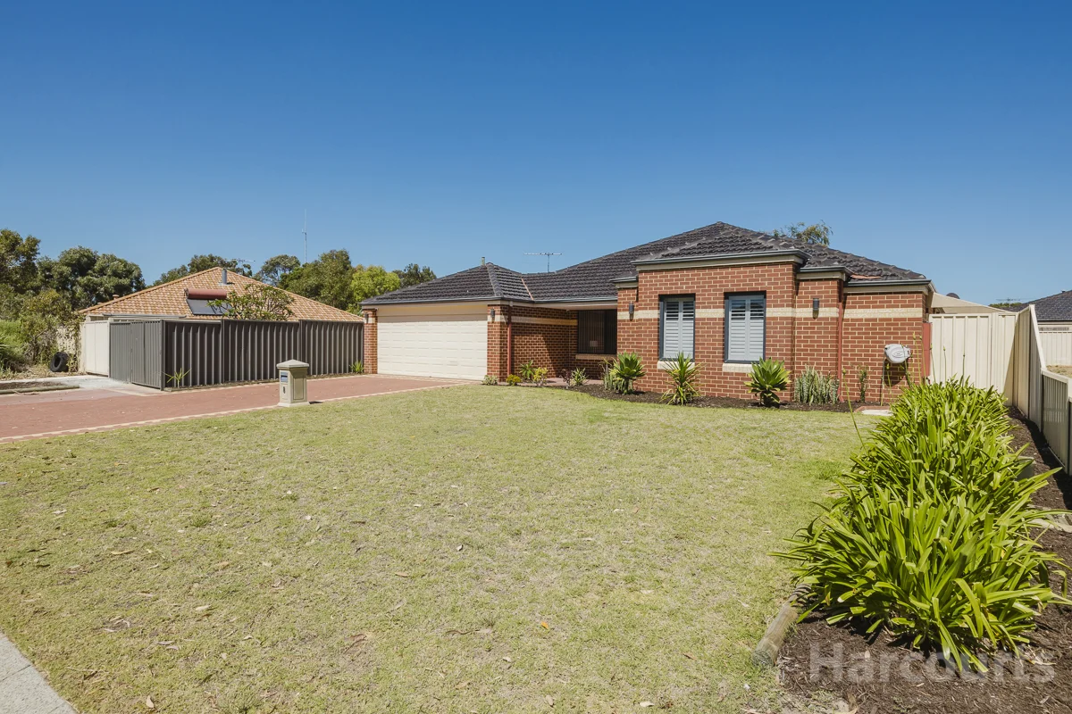 8 Maryland Drive, Tapping WA 6065