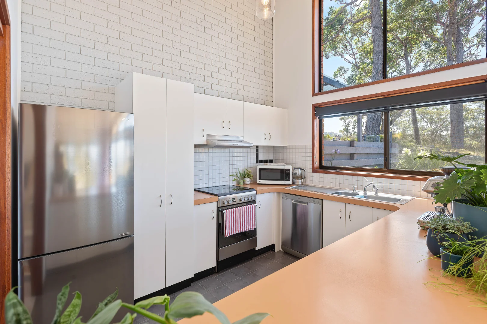 Additional image 10 of 2/17 Acacia Crescent, Tura Beach NSW 2548