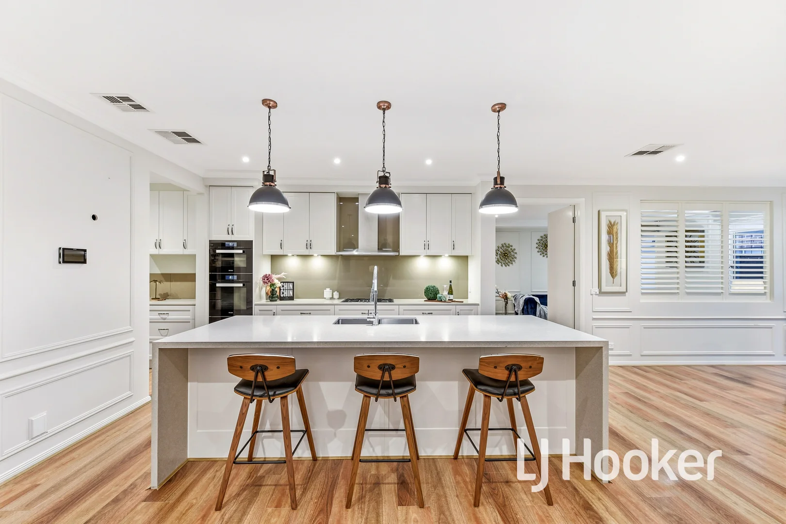 Additional image 7 of 32 Roger Close, Berwick VIC 3806