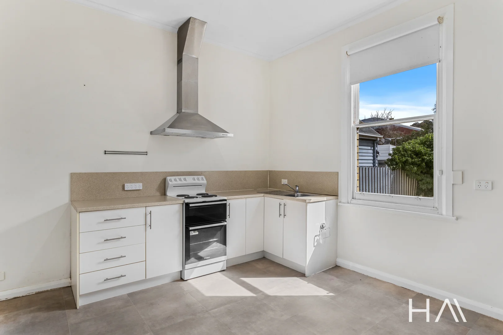 Additional image 6 of 2 Balmoral Street, Sandy Bay TAS 7005
