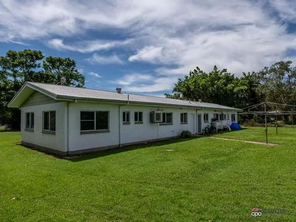 Additional image 5 of 1 and 2/326 Mourilyan Harbour Road, Mourilyan QLD 4858