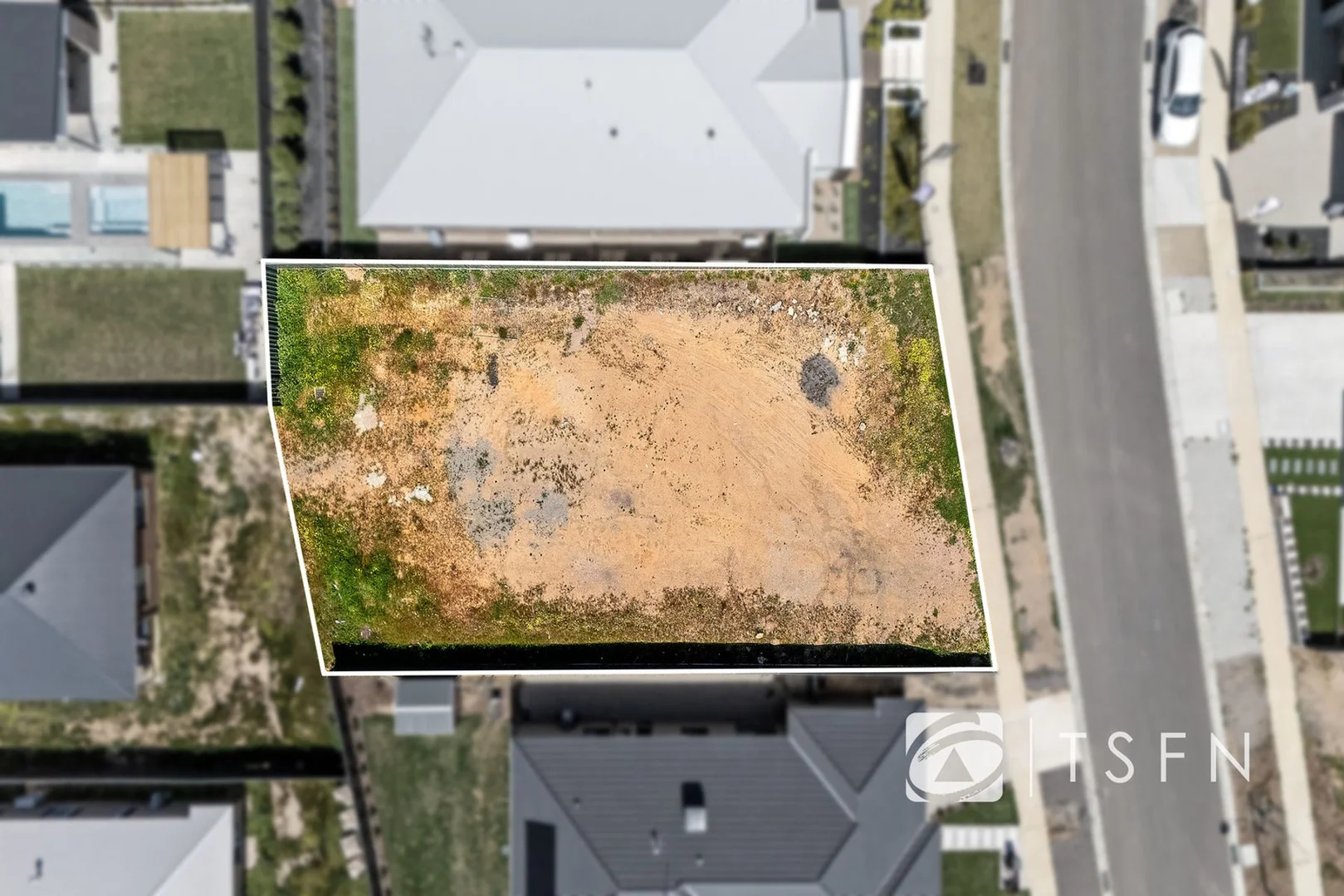 Additional image 4 of 10 NEON CRESCENT, Strathfieldsaye VIC 3551