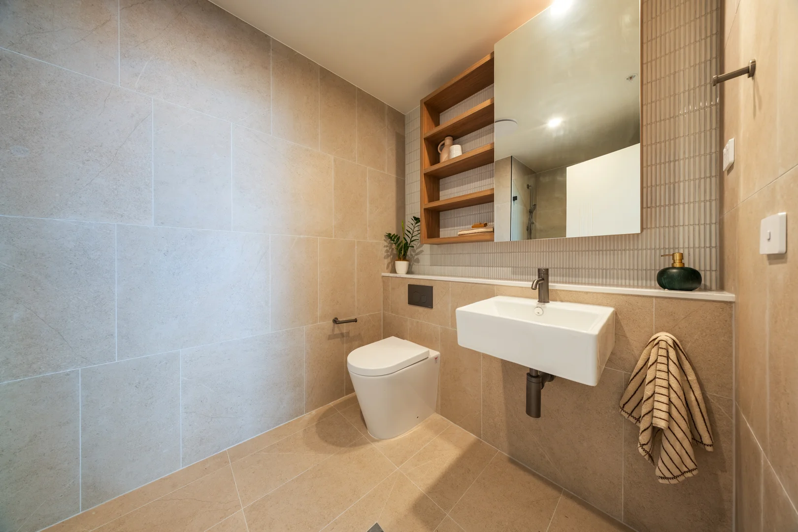 Additional image 17 of 1901/11 National Park Street, Newcastle NSW 2300