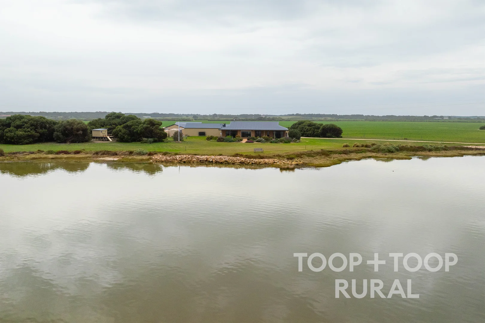 Additional image 13 of 248 Bongalong Road, Hindmarsh Island SA 5214