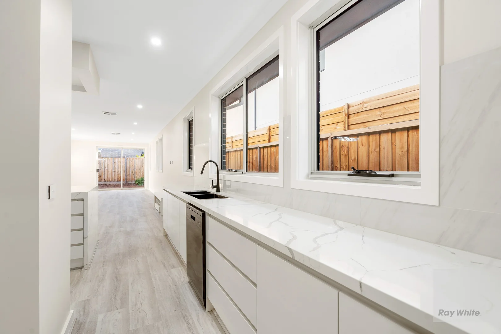 Additional image 9 of 39 Warangal Way, Deanside VIC 3336