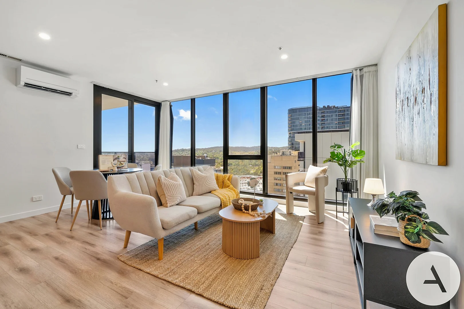 Additional image 2 of 1303/49 Furzer Street, Phillip ACT 2606