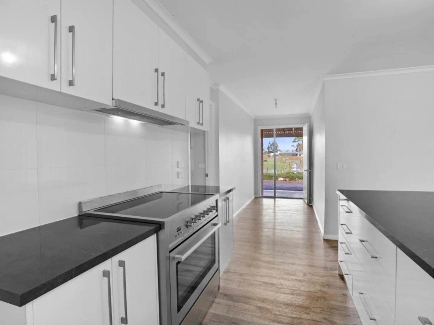 Additional image 5 of 64 Pioneer Street, Hamilton VIC 3300