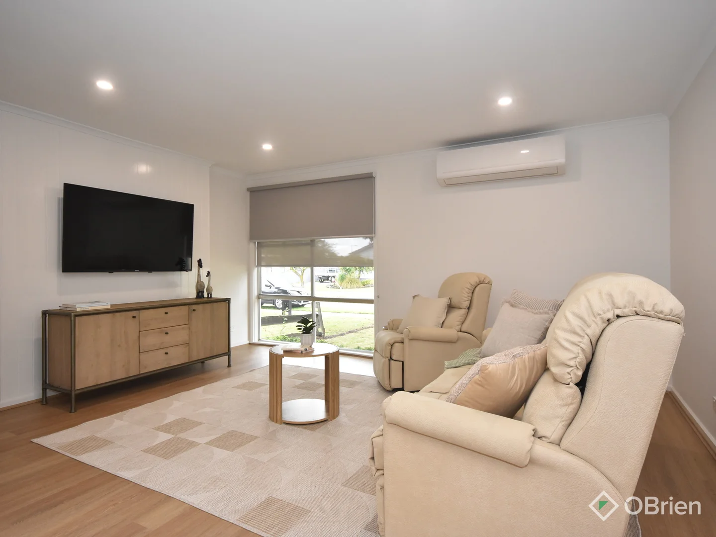 Additional image 3 of 61 Cameron Crescent, East Bairnsdale VIC 3875