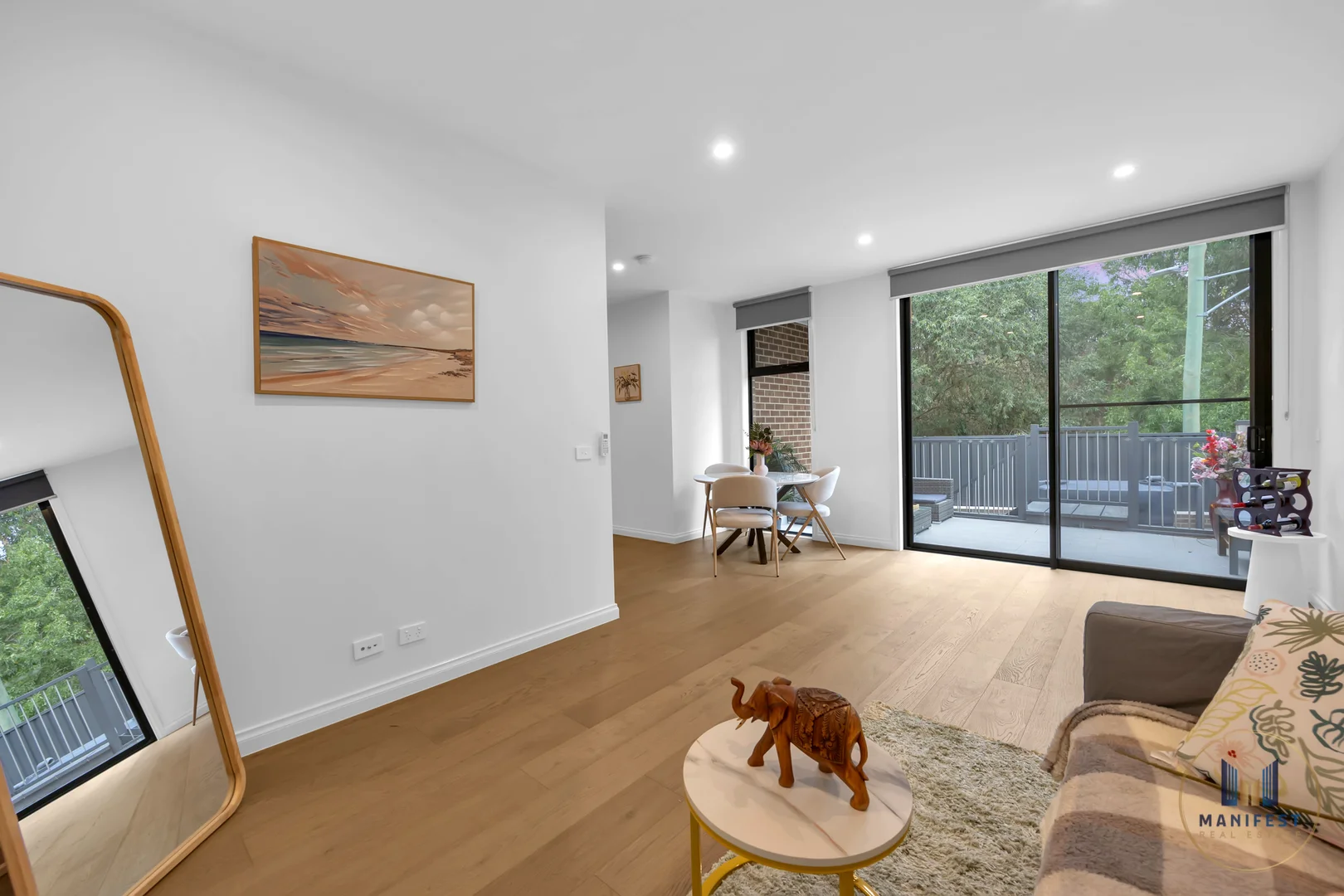 Additional image 9 of 4/14 Bright Street, Camberwell VIC 3124