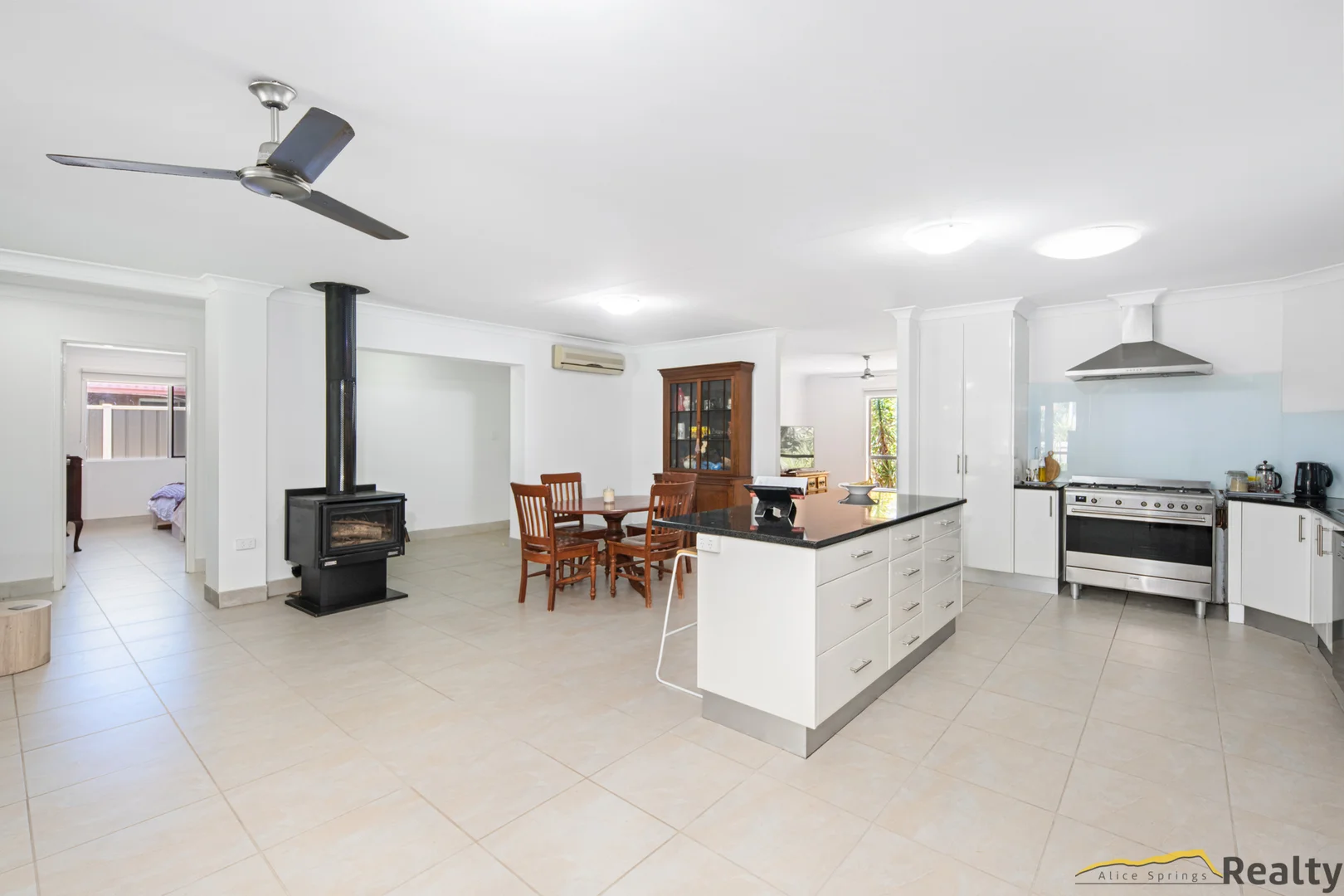 Additional image 10 of 7 The Links, Desert Springs NT 0870