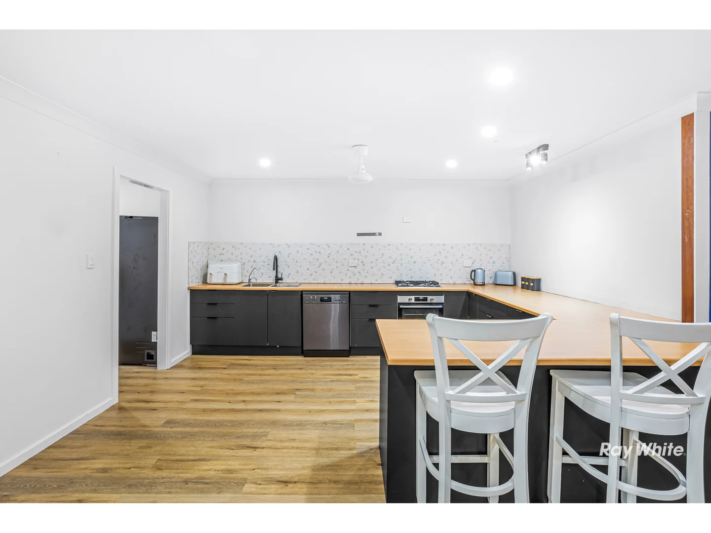 Additional image 14 of 12 Kiama Avenue, Bangalee QLD 4703