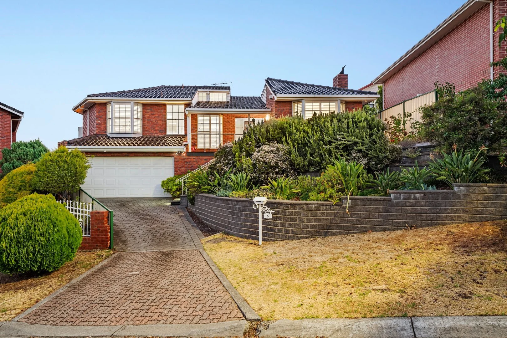 6 Downland Square, Avondale Heights VIC 3034
