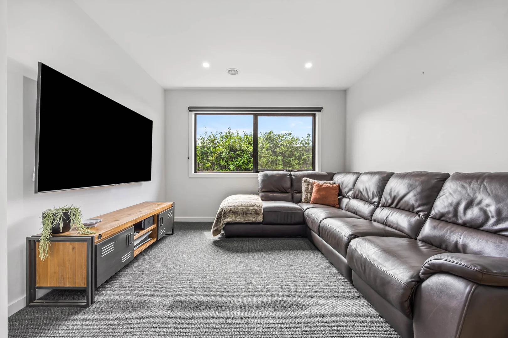 Additional image 17 of 8 Grainger Parade, Lucas VIC 3350