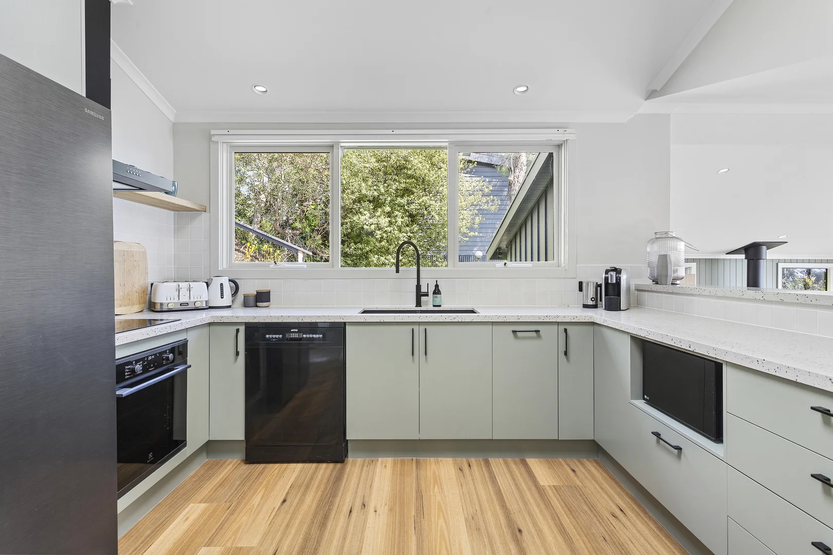Additional image 8 of 34 Nestle Court, Arthurs Seat VIC 3936