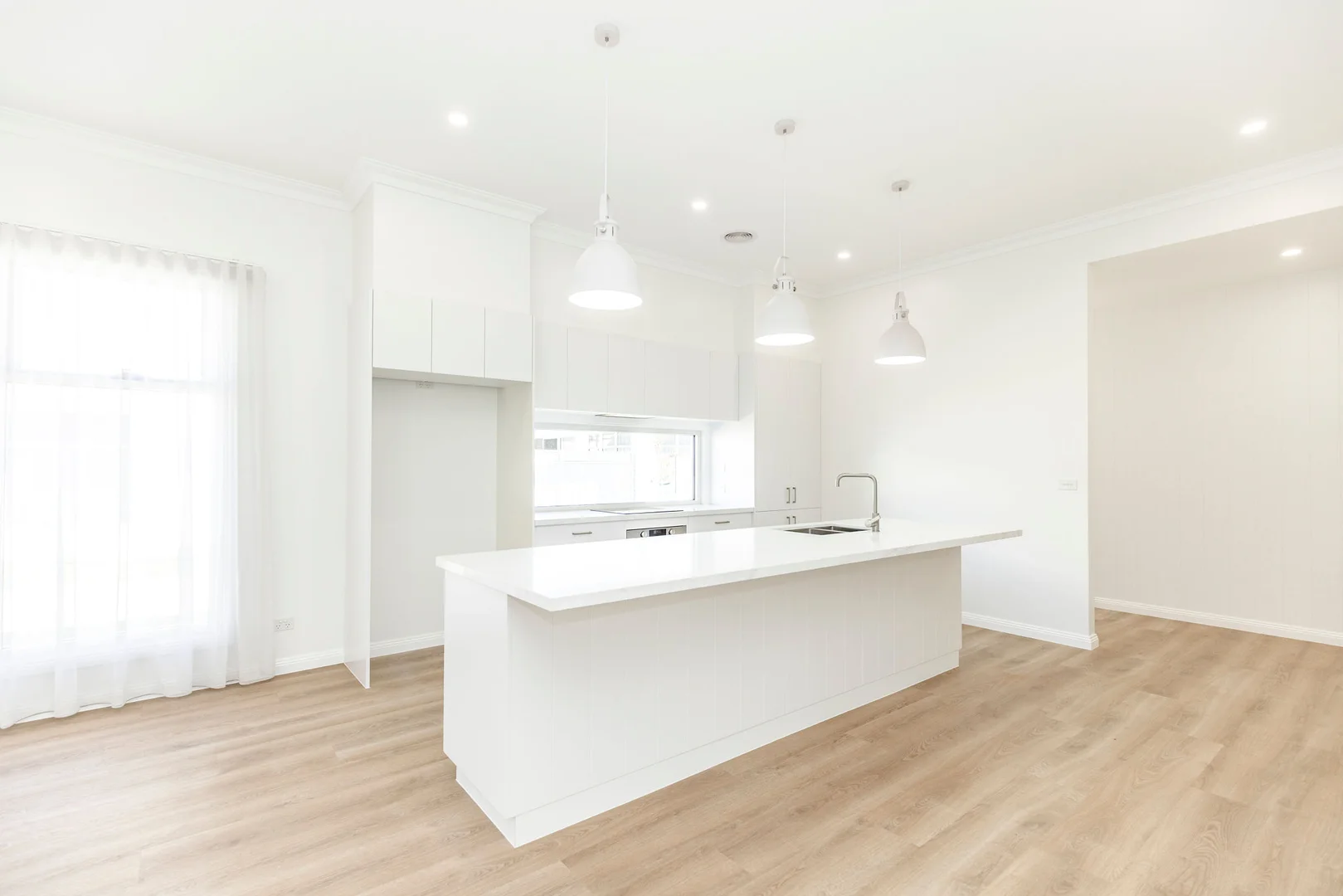 Additional image 5 of 3/13-15 Kimberley Avenue, Swan Hill VIC 3585