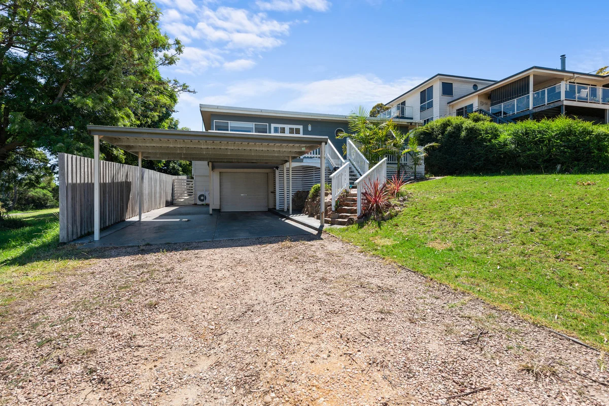 Additional image 22 of 11 Ocean View Parade, Lakes Entrance VIC 3909