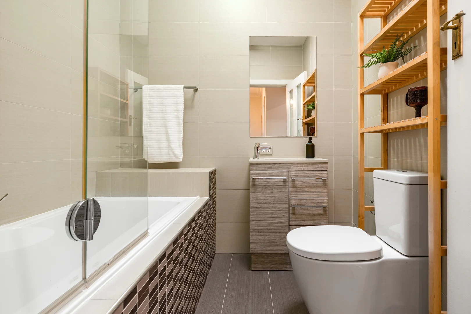 Additional image 10 of 33 Atkinson Street, Chadstone VIC 3148