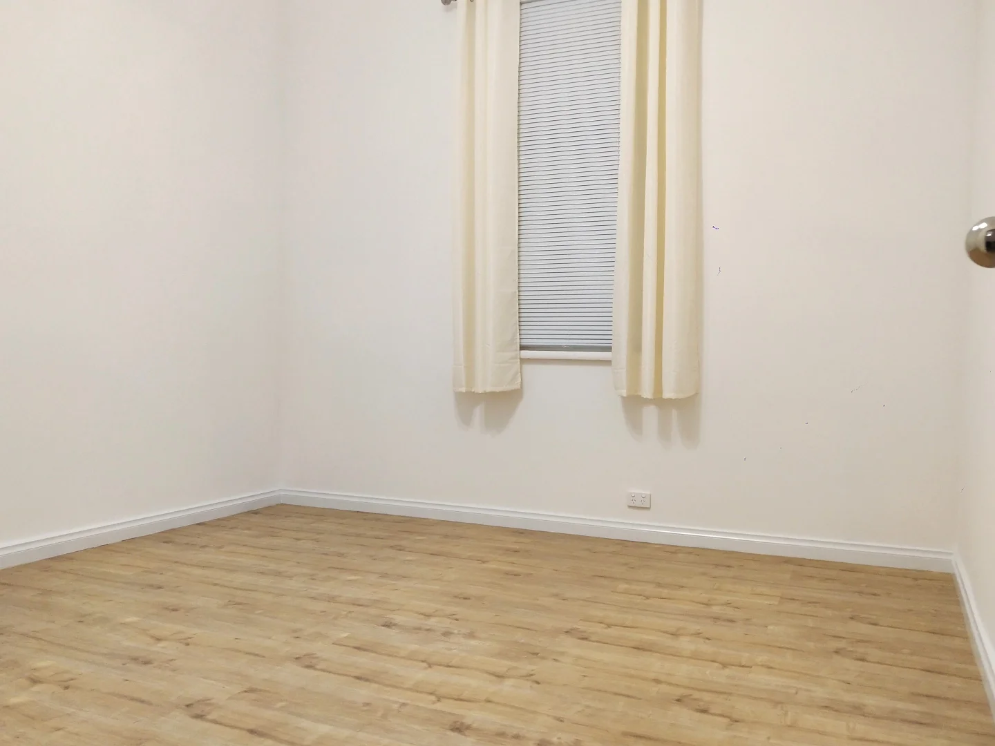 Additional image 9 of 116-118 Henty Street, Casterton VIC 3311