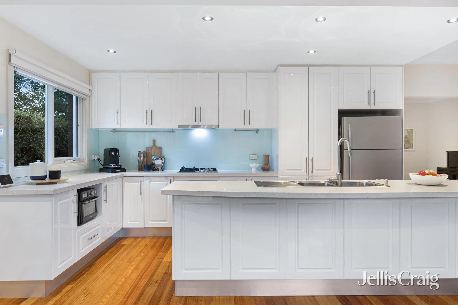 Additional image 5 of 5A Cherry Tree Court, Doncaster East VIC 3109