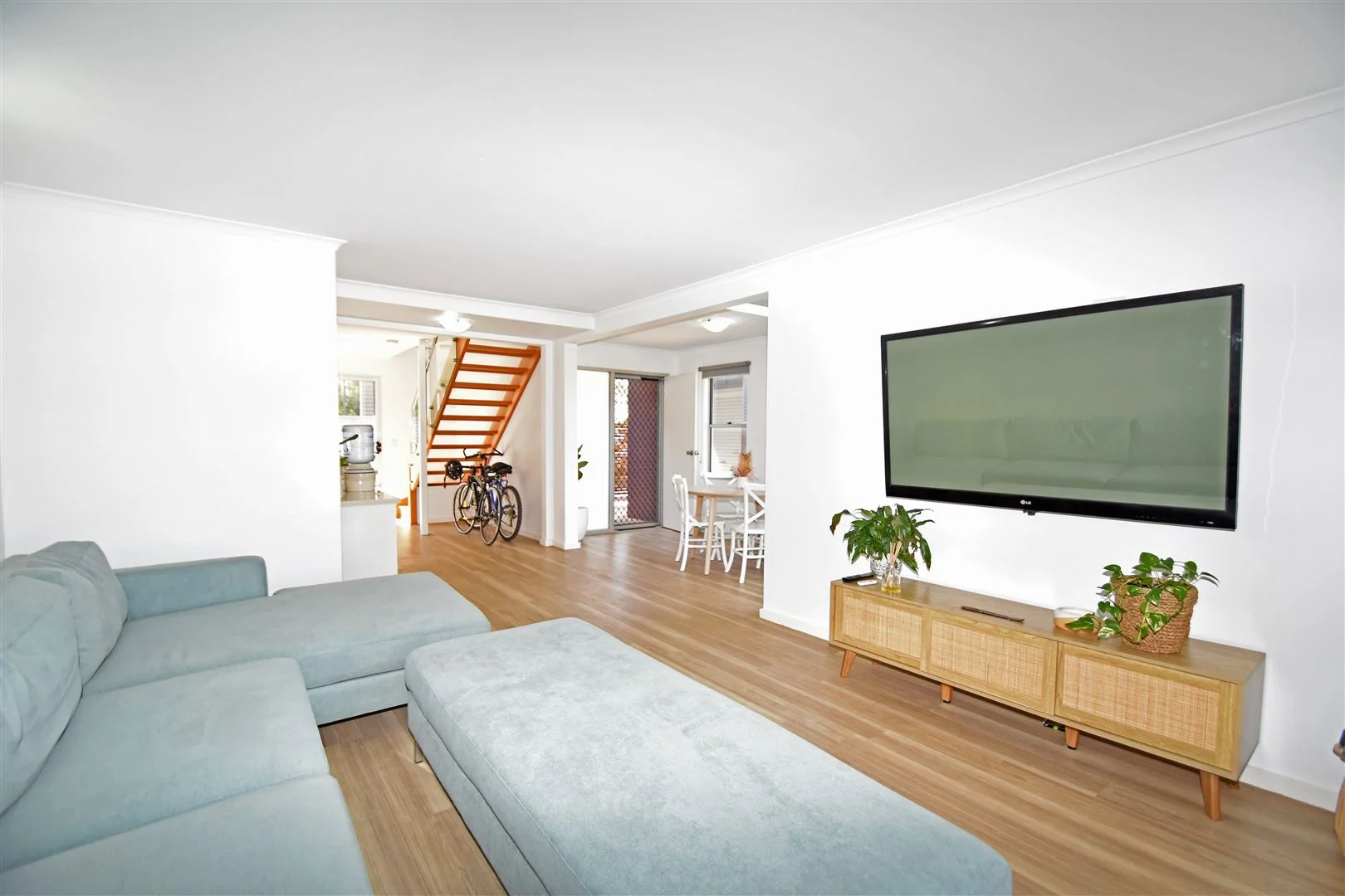 Additional image 3 of 1/70 Palm Circuit, Ross NT 0873