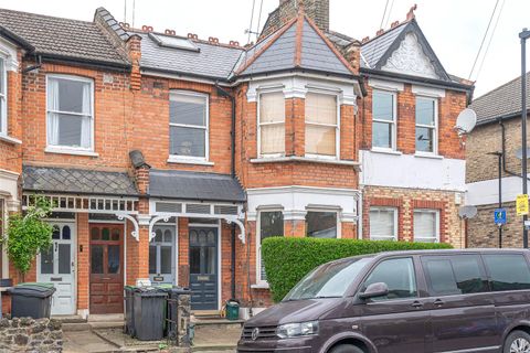 North View Road, London N8