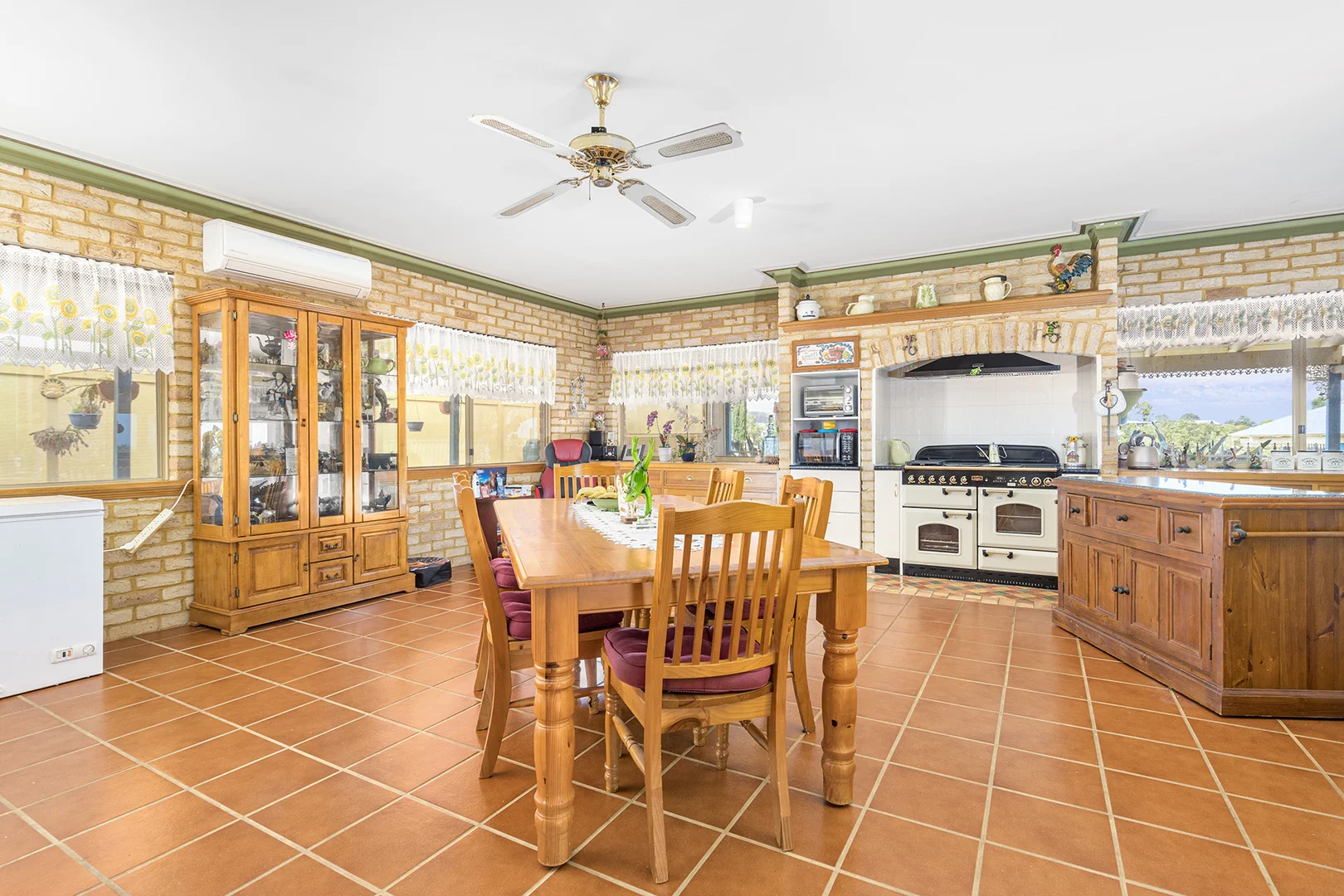 Additional image 8 of 350 David Road, Waggrakine WA 6530