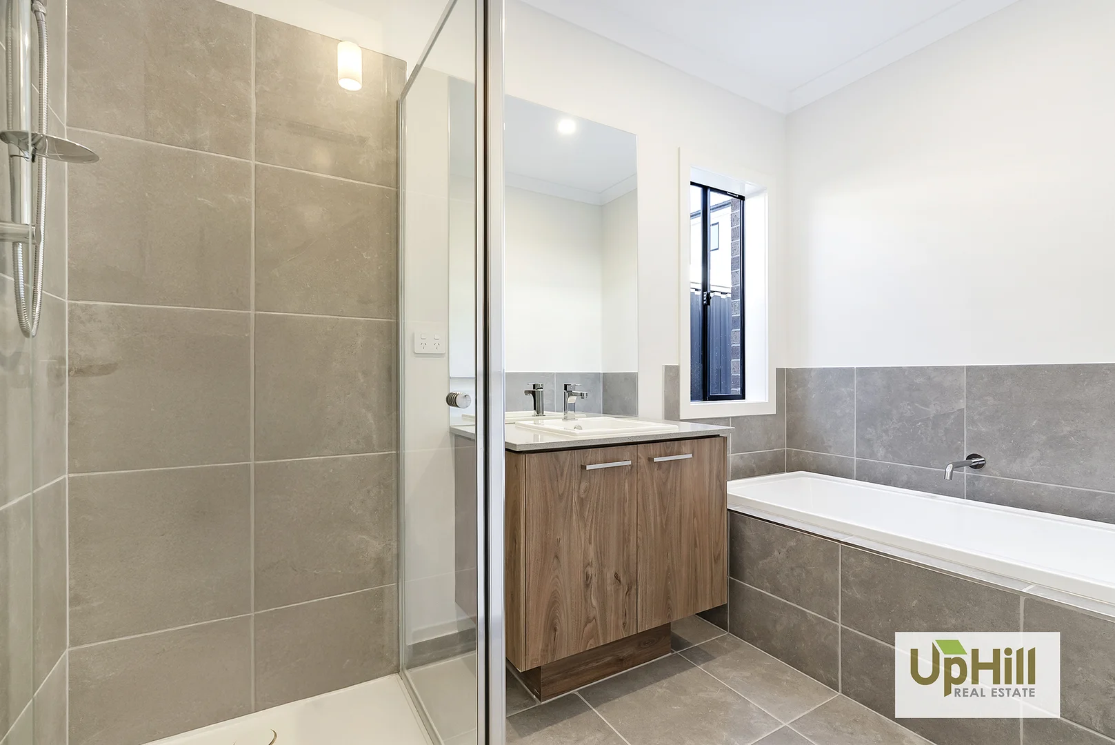 Additional image 12 of 85 Olympic Parade, Clyde VIC 3978